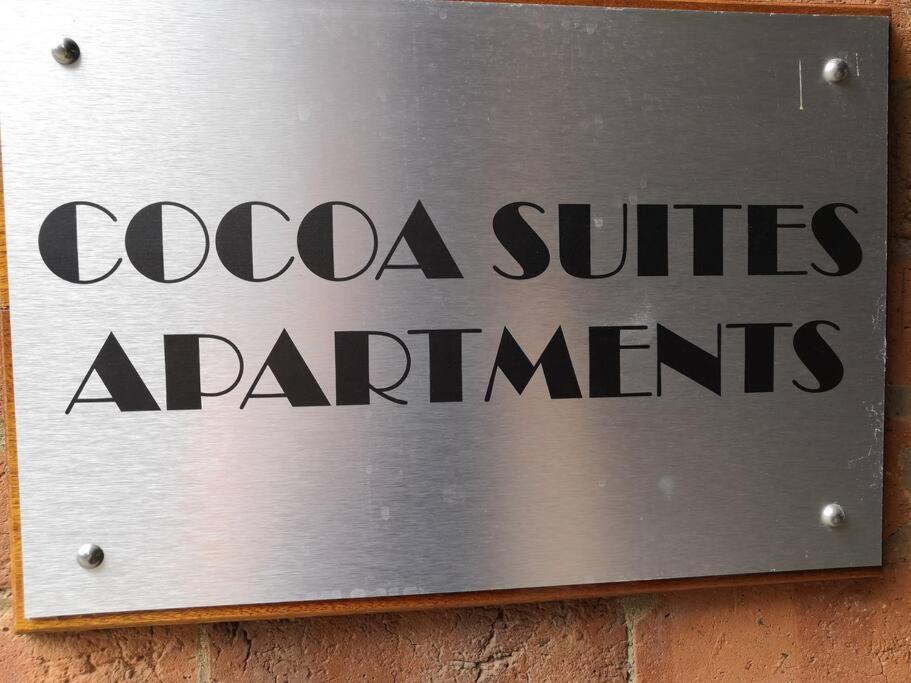 21 The Cocoa Suites Йорк Экстерьер фото