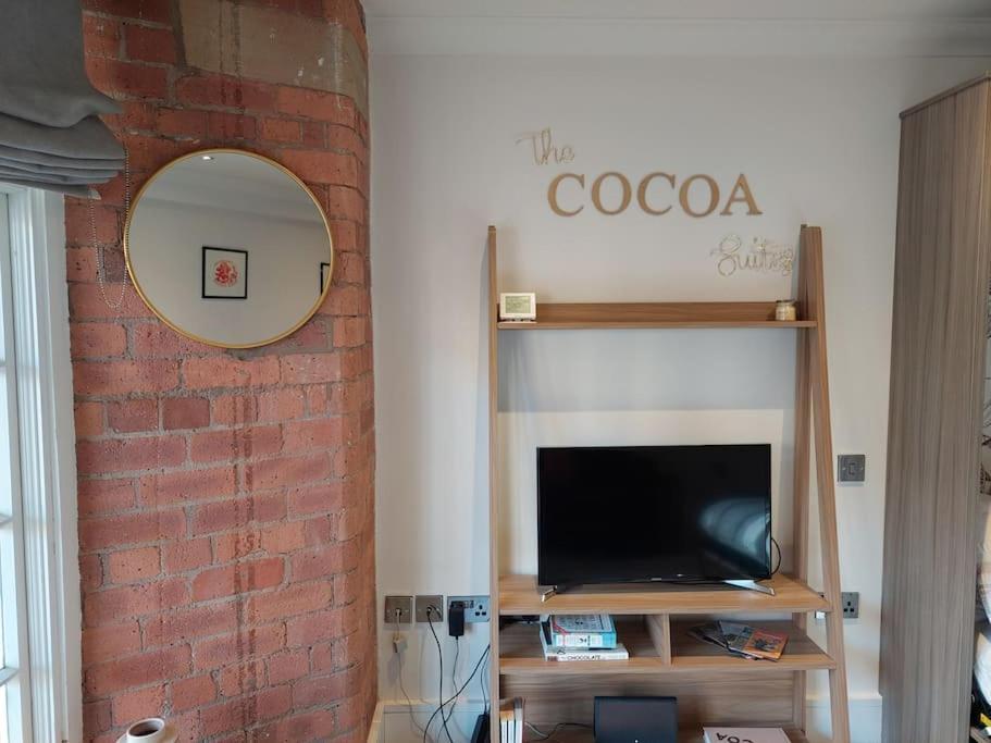 21 The Cocoa Suites Йорк Экстерьер фото
