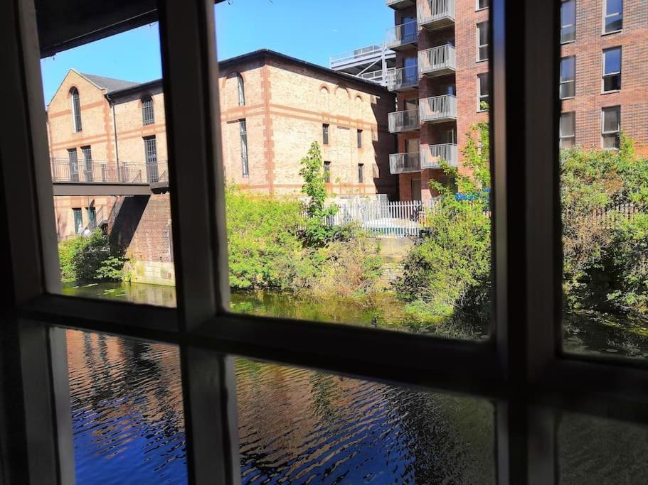 21 The Cocoa Suites Йорк Экстерьер фото